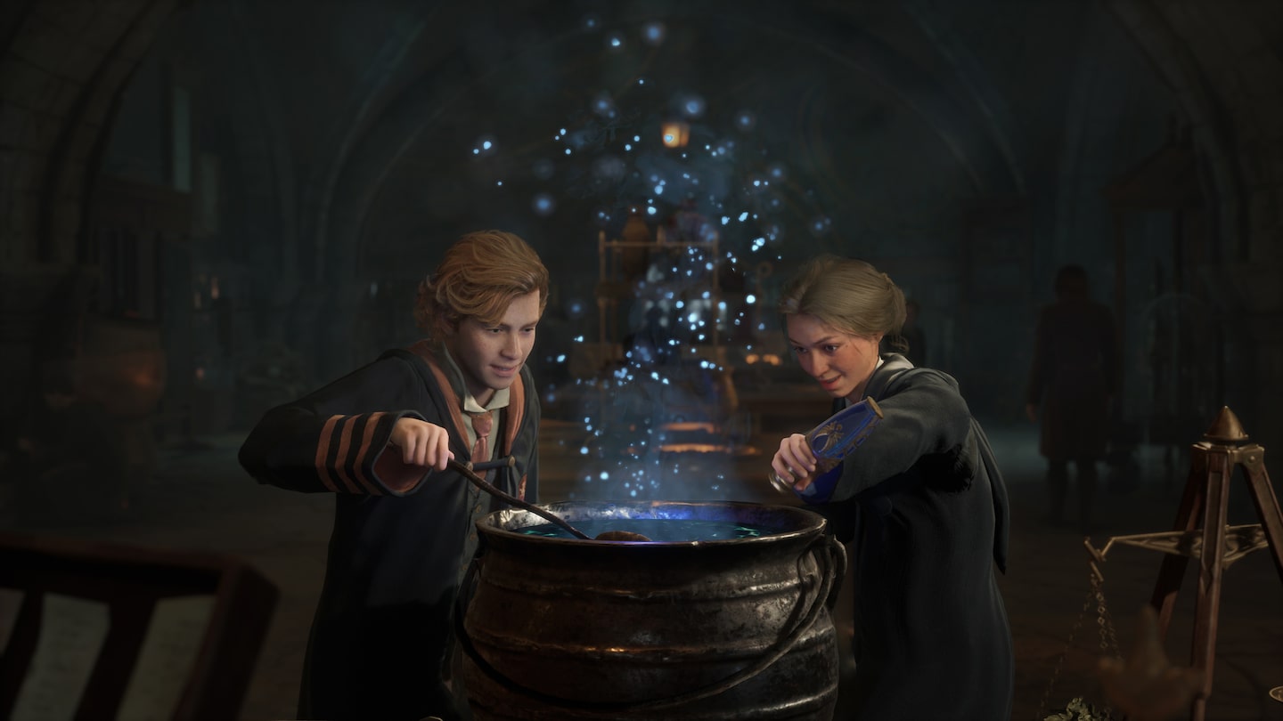 خرید اکانت قانونی Hogwarts Legacy: Digital Deluxe Edition برای PS4 & PS5 خرید اکانت قانونی Hogwarts Legacy: Digital Deluxe Edition برای PS4 & PS5